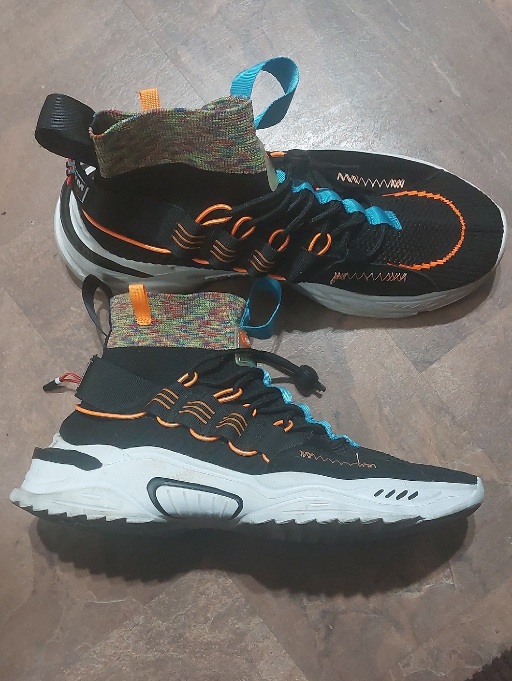 Men Black Athletic Sneakers with Orange & Blue Accents